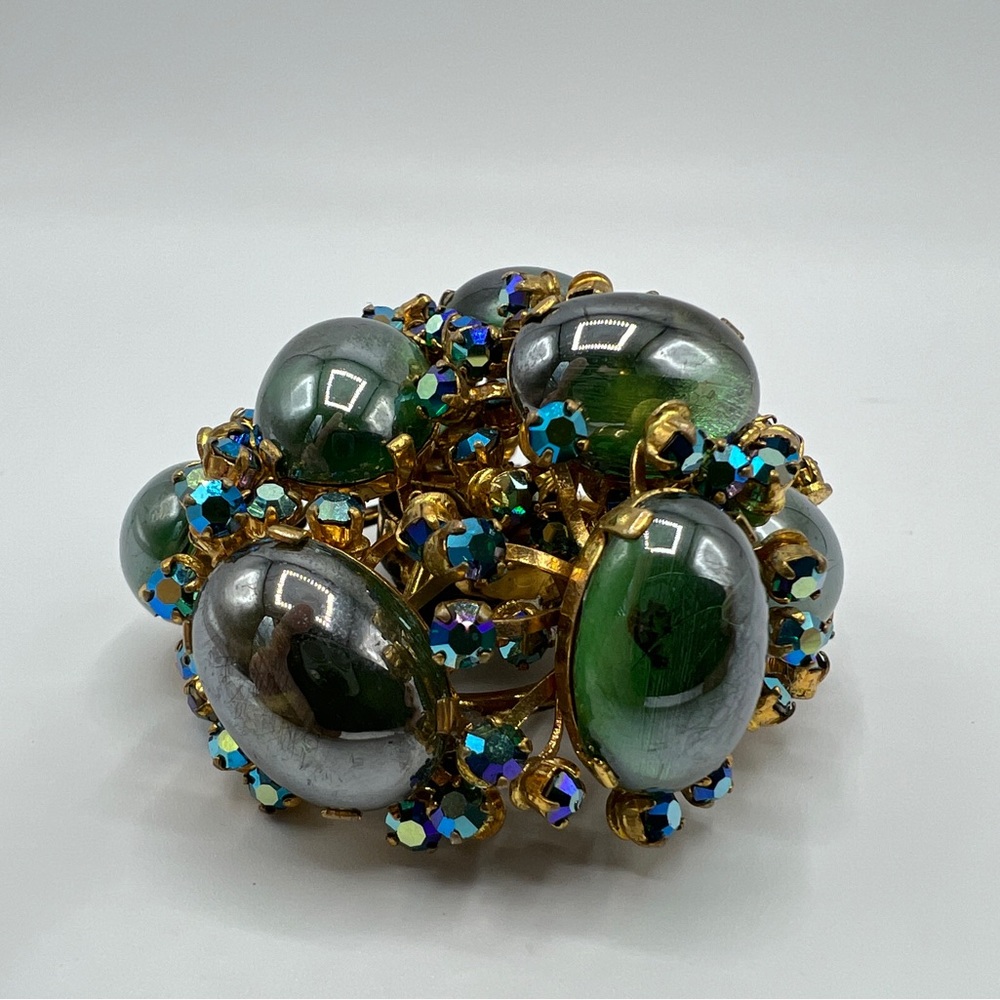 Austrian Gold & Green Rhinestone Brooch - Picture 4 of 9